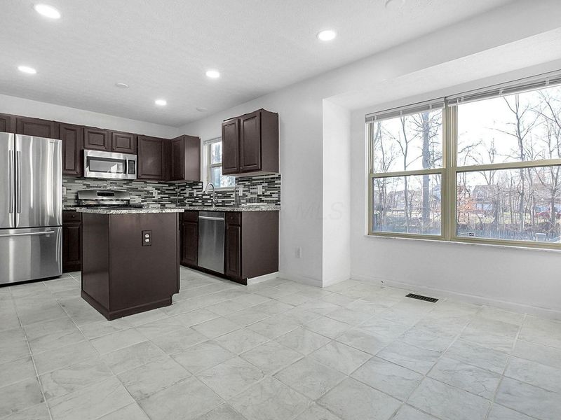 617 Arden Street , Lewis Center, OH 43035 Photo 15