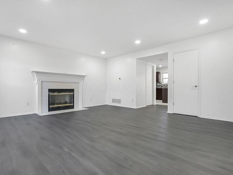 617 Arden Street , Lewis Center, OH 43035 Photo 5