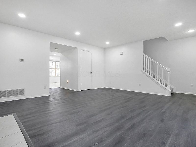 617 Arden Street , Lewis Center, OH 43035 Photo 7