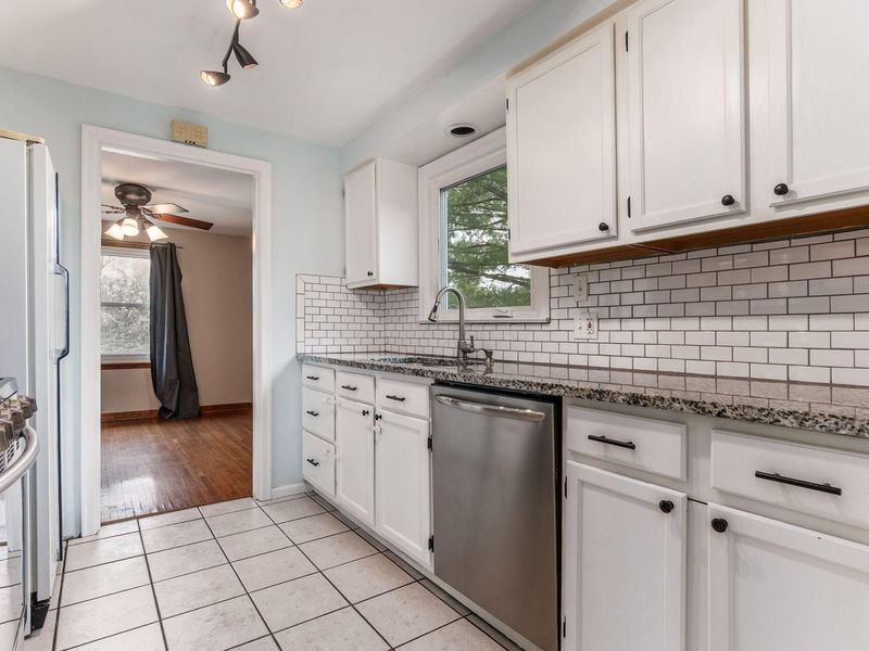 262 Leland Avenue , Columbus, OH 43214 Photo 13