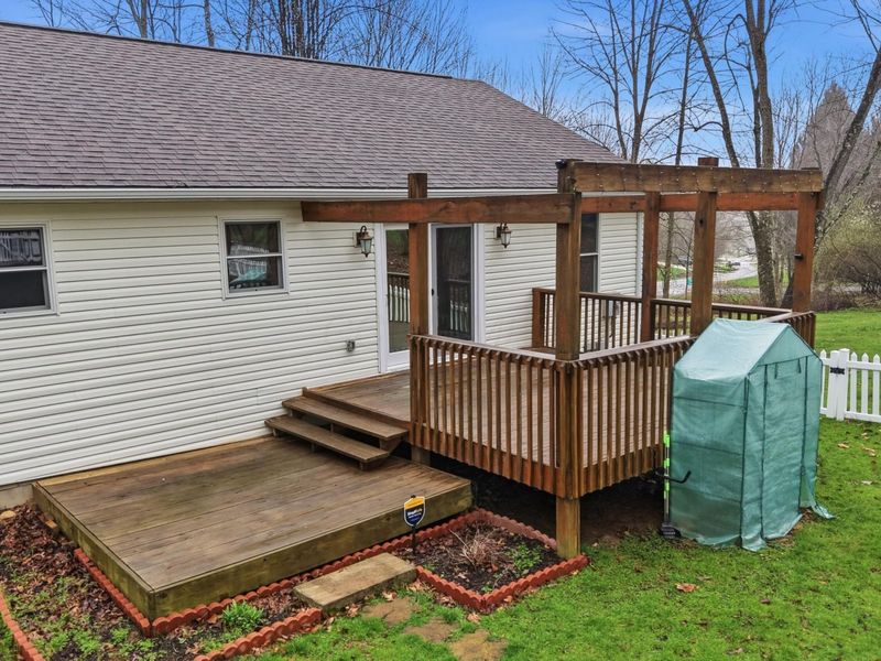 865 Terrace View Drive , Howard, OH 43028 Photo 14