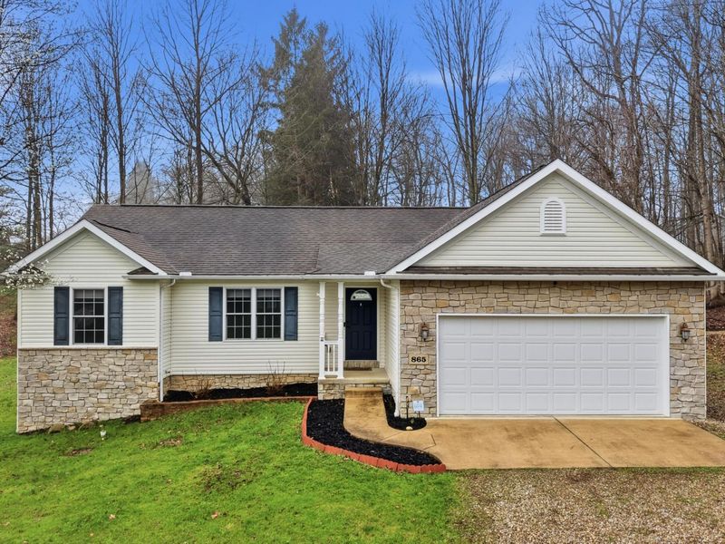 865 Terrace View Drive , Howard, OH 43028 Photo 8