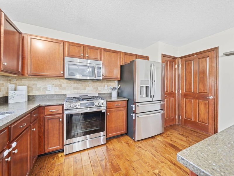 415 SAFFRON Drive , Sunbury, OH 43074 Photo 17