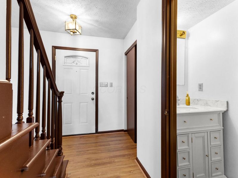 2817 Bella Via Avenue, Columbus, OH 43231 Photo 13