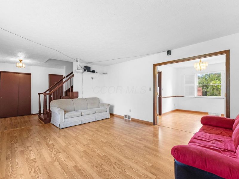 2817 Bella Via Avenue, Columbus, OH 43231 Photo 5