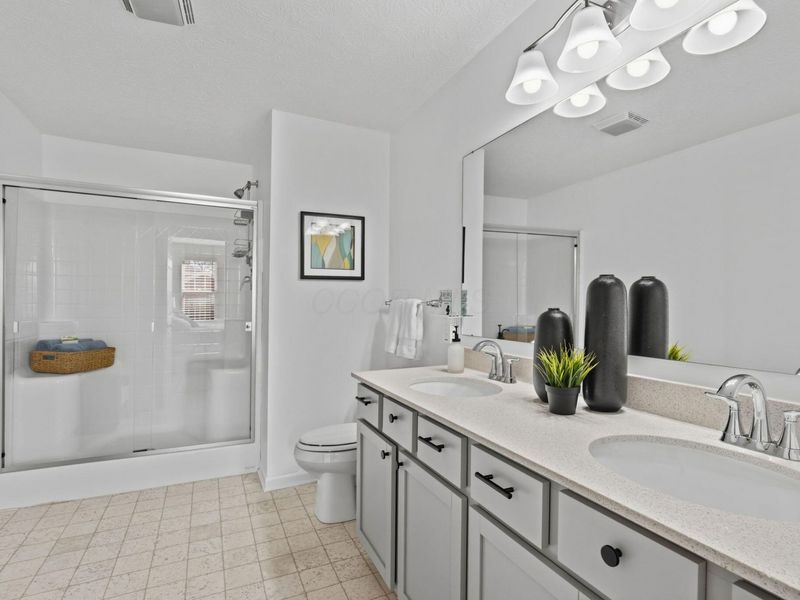 1472 Lewes Castle Drive, Grove City, OH 43123 Photo 25