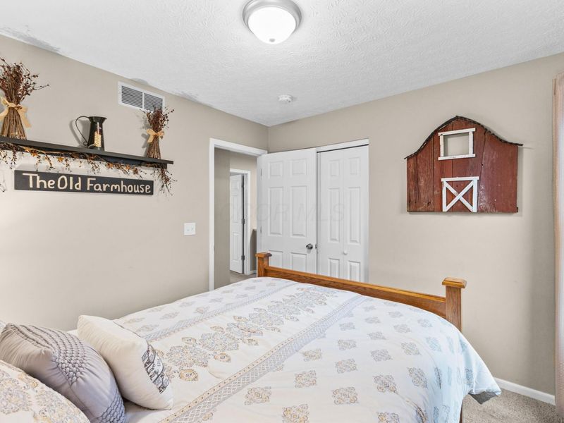 130 Welshmore Drive, Galloway, OH 43119 Photo 25