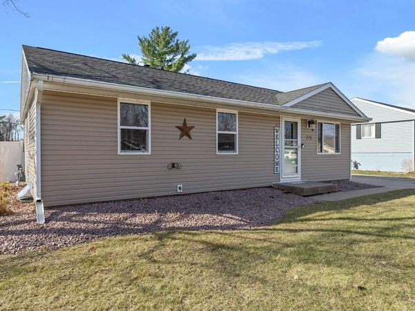 1220 Green STREET, Onalaska, WI 54650