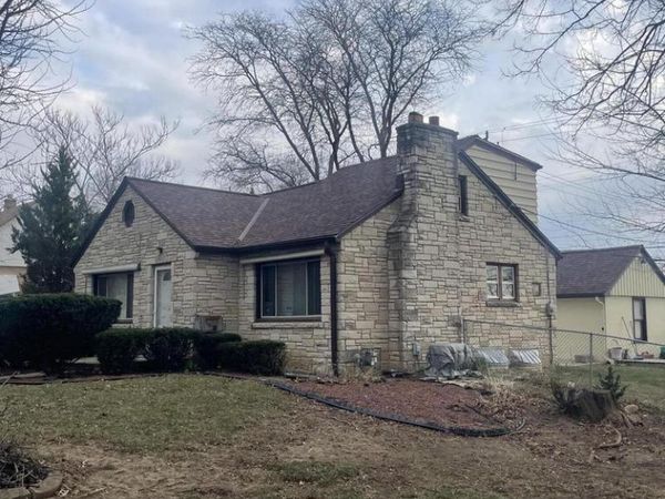 7262 W Medford AVENUE, Milwaukee, WI 53218