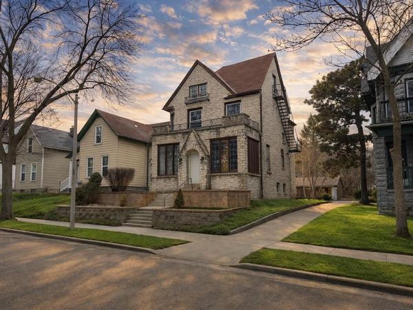 743 S 24th STREET, Milwaukee, WI 53204