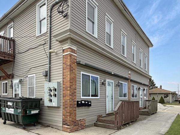 1335A Broadway AVENUE, Unit 4, Sheboygan, WI 53081