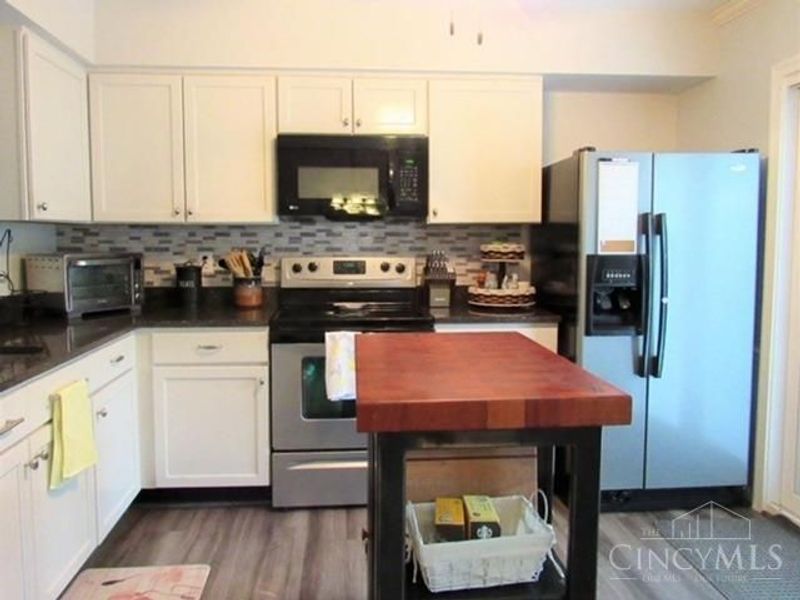 9169 Dominion Circle, Symmes Township, OH 45249 Photo 13