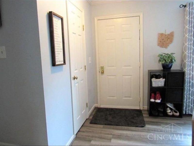 9169 Dominion Circle, Symmes Township, OH 45249 Photo 4