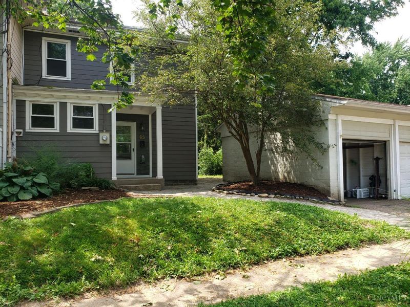 65 Drummond Street, Greenhills, OH 45218 Photo 2