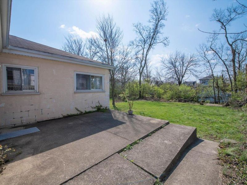 4111 North Street, Silverton, OH 45236 Photo 5