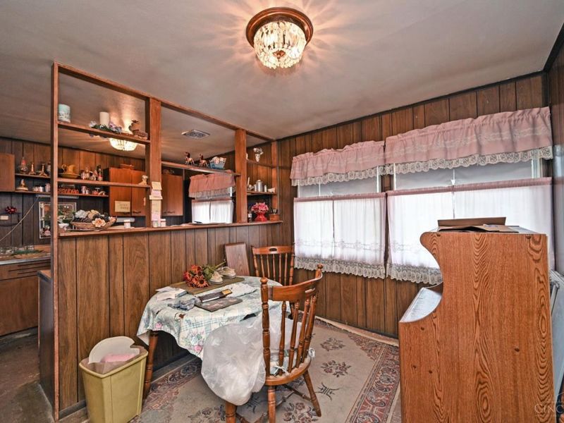 9626 Manhattan Drive, Cincinnati, OH 45251 Photo 16