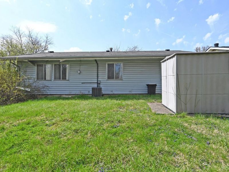 9626 Manhattan Drive, Cincinnati, OH 45251 Photo 26