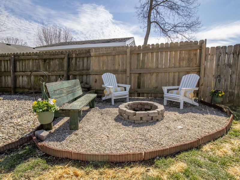 375 Woodsdale Drive, Monroe, OH 45050 Photo 26