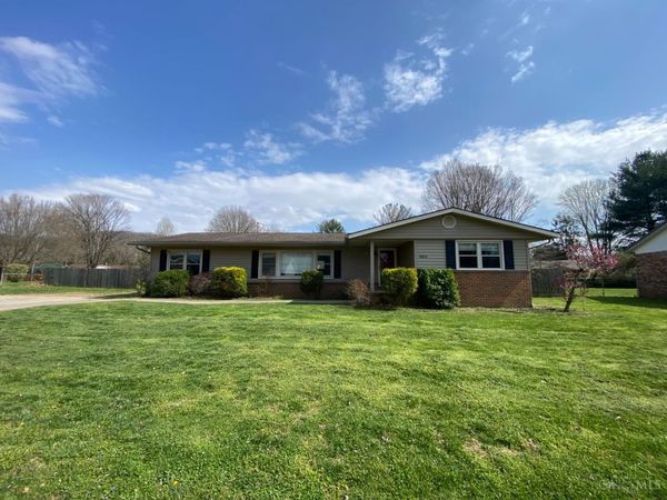 1858 Stivers Road, Aberdeen, OH 45101