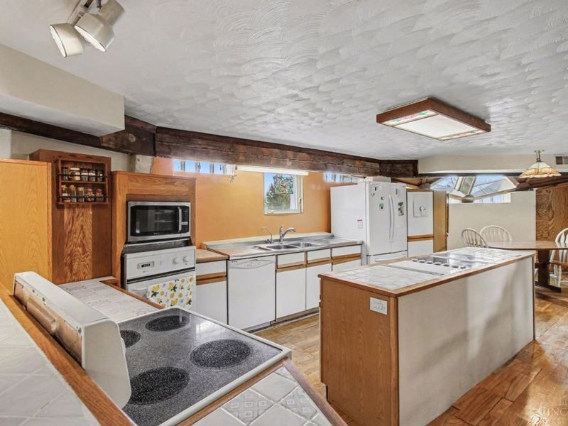 1903 Ogden Road, Adams Twp, OH 45177 Photo 4