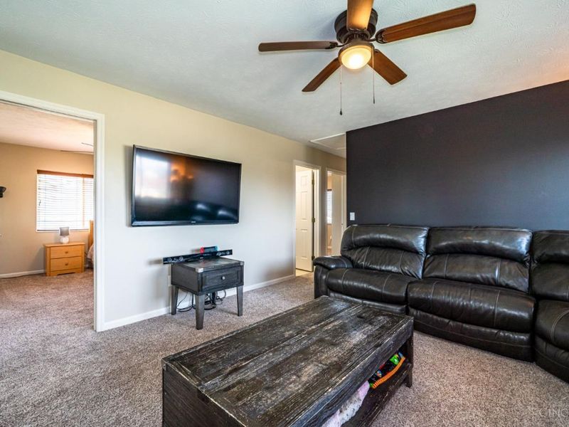 10001 Oriole Court, Miamisburg, OH 45342 Photo 22