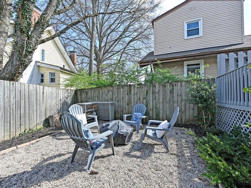 4147 Maple Drive, Cincinnati, OH 45209 Photo 38