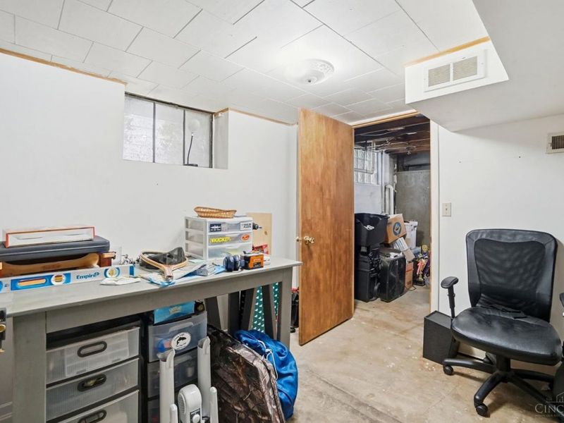 6523 Coleridge Avenue, Cincinnati, OH 45213 Photo 42