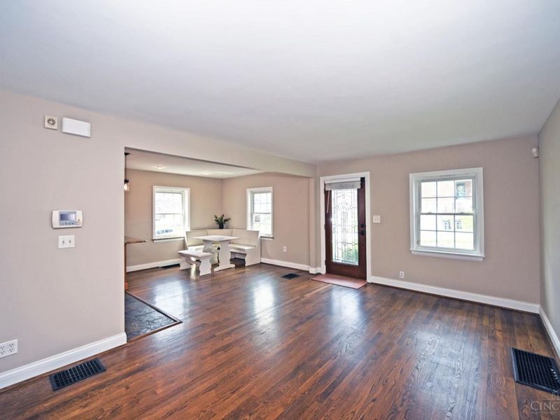 7024 Fowler Avenue, Madeira, OH 45243 Photo 10