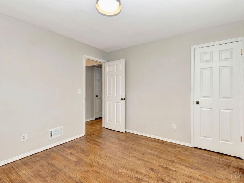 3452 Tangent Drive, Cheviot, OH 45211 Photo 17