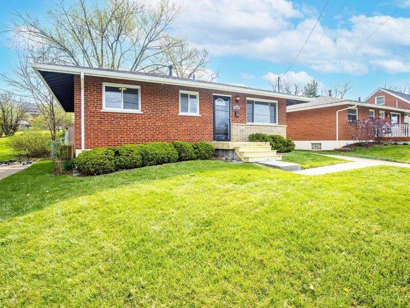 3452 Tangent Drive, Cheviot, OH 45211 Photo 2