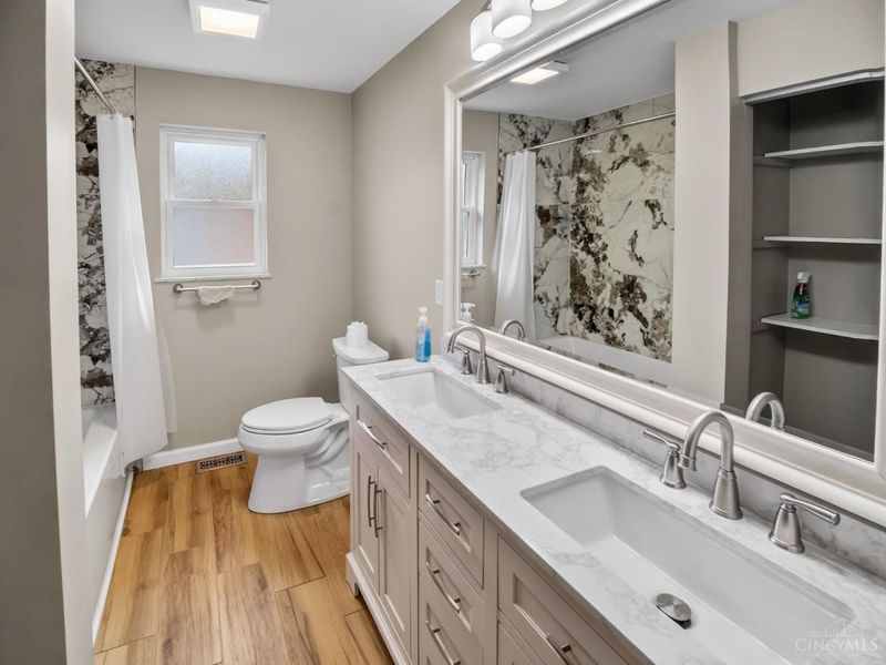 2667 Fairhill Drive, Cincinnati, OH 45239 Photo 17