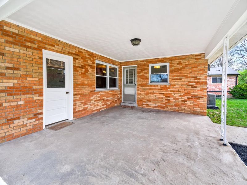 2667 Fairhill Drive, Cincinnati, OH 45239 Photo 28