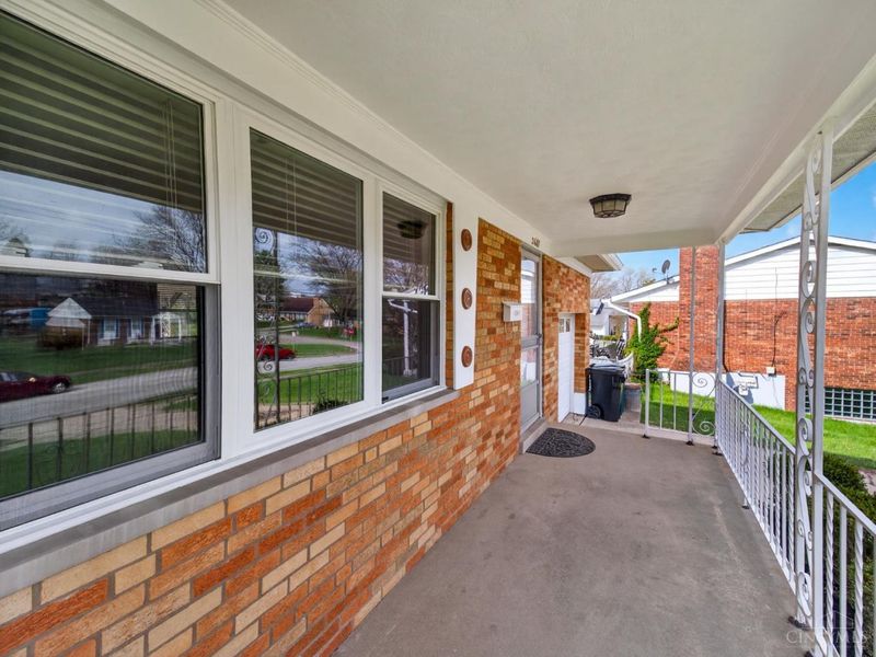 2667 Fairhill Drive, Cincinnati, OH 45239 Photo 33