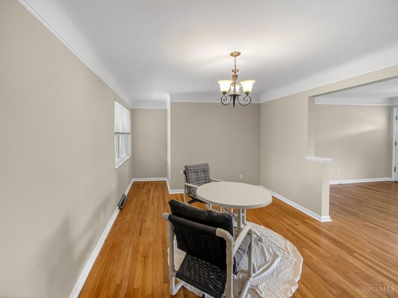 2667 Fairhill Drive, Cincinnati, OH 45239 Photo 6