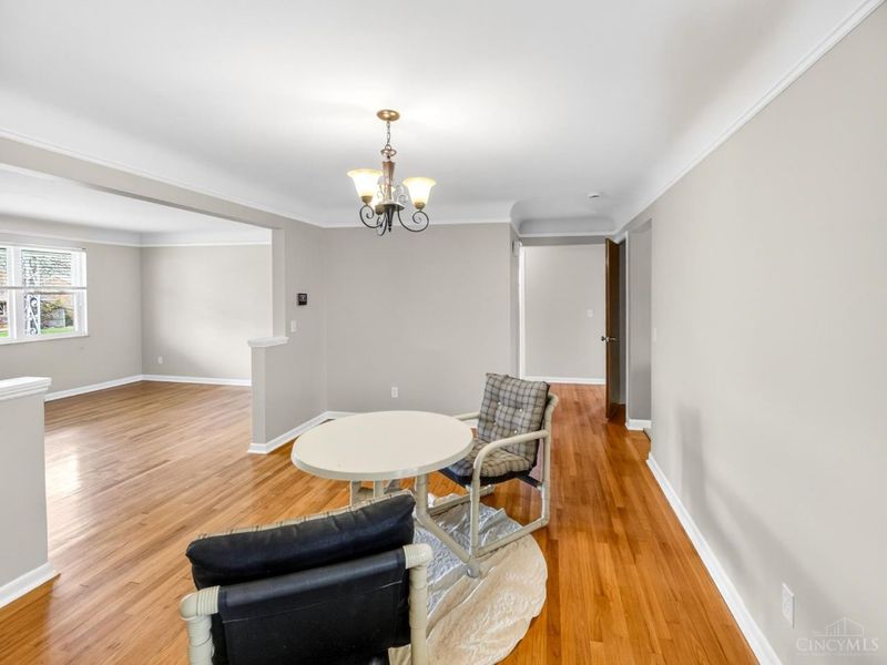 2667 Fairhill Drive, Cincinnati, OH 45239 Photo 7