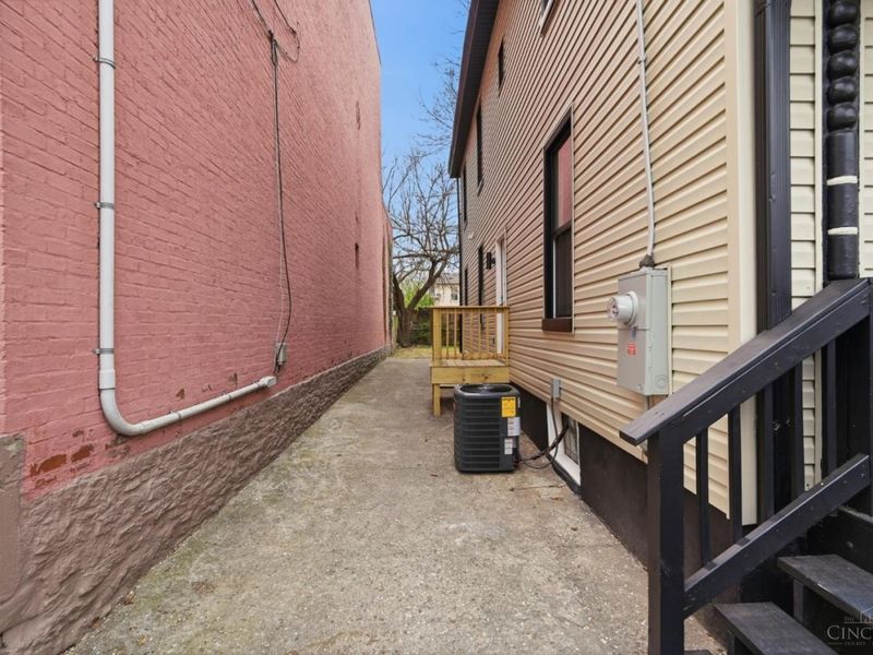2953 Sidney Avenue, Cincinnati, OH 45225 Photo 34