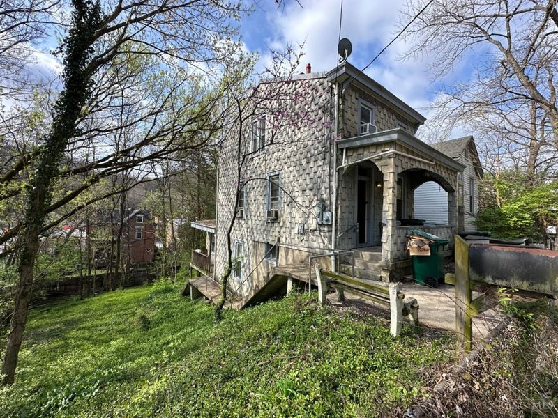 1765 Denham Street, Cincinnati, OH 45225 Photo 2