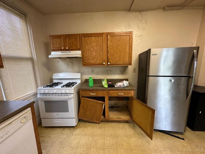 1765 Denham Street, Cincinnati, OH 45225 Photo 4