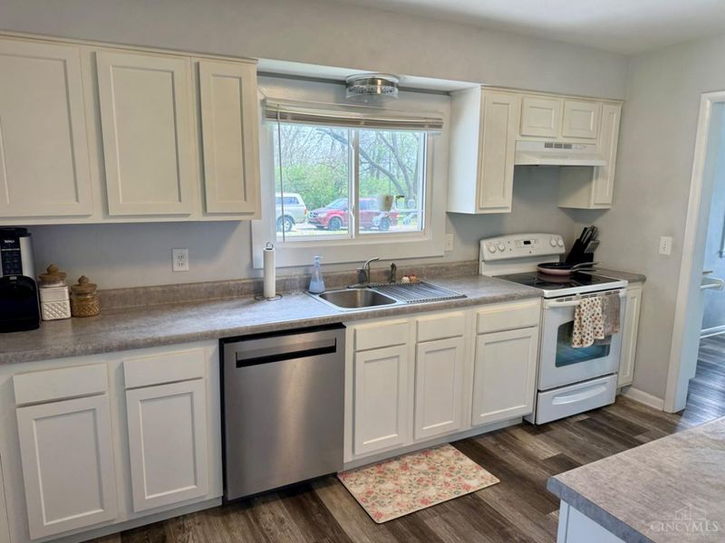 2241 Hamilton Cleves Road, Hamilton, OH 45013 Photo 12