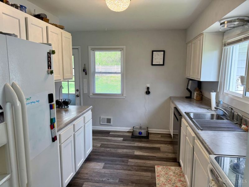 2241 Hamilton Cleves Road, Hamilton, OH 45013 Photo 14