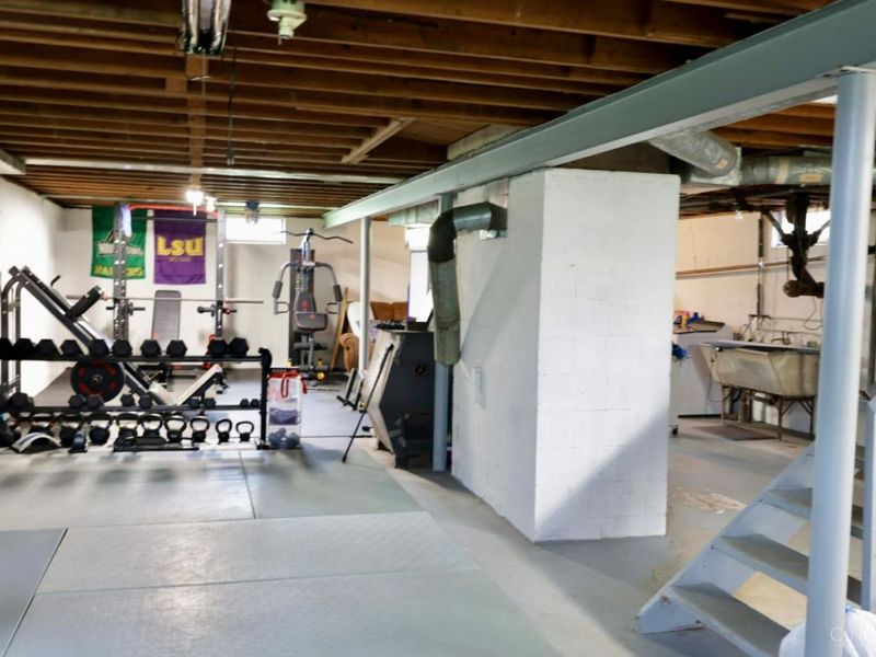 2241 Hamilton Cleves Road, Hamilton, OH 45013 Photo 27