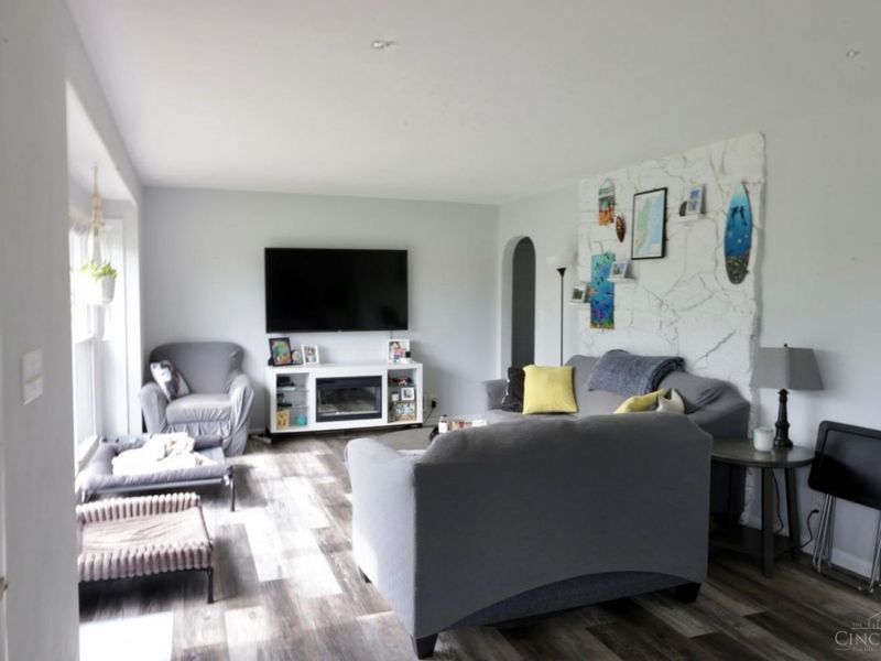 2241 Hamilton Cleves Road, Hamilton, OH 45013 Photo 9