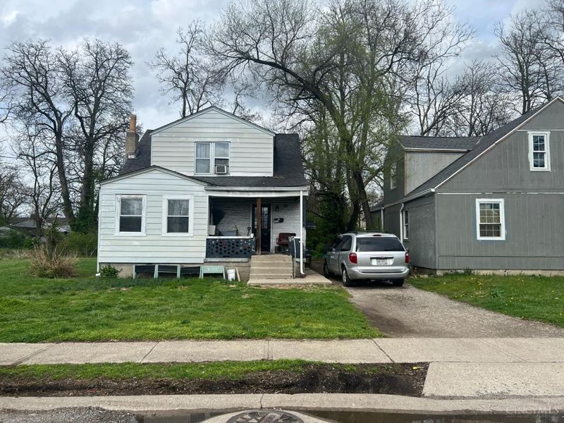 954 Van Buren Avenue, Lincoln Heights, OH 45215 Photo 1