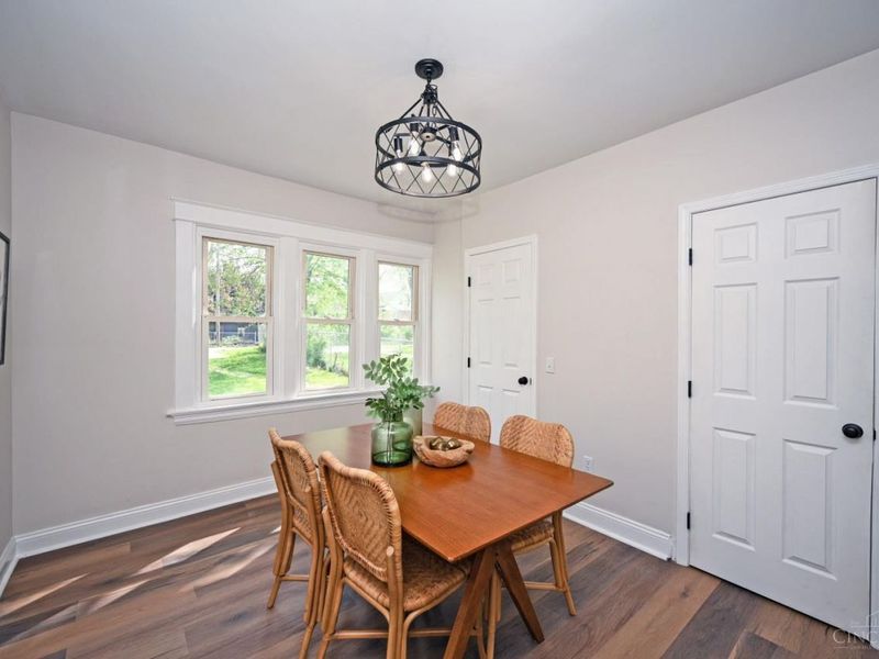 1933 Hewitt Avenue, Cincinnati, OH 45207 Photo 11