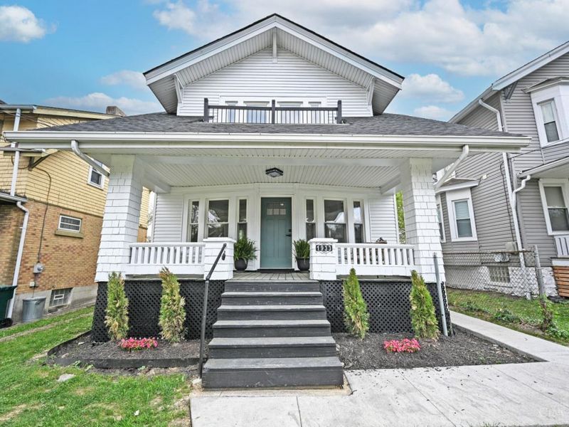 1933 Hewitt Avenue, Cincinnati, OH 45207 Photo 2