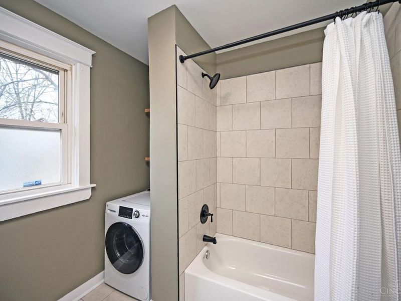 1933 Hewitt Avenue, Cincinnati, OH 45207 Photo 22