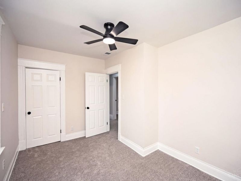 1933 Hewitt Avenue, Cincinnati, OH 45207 Photo 29