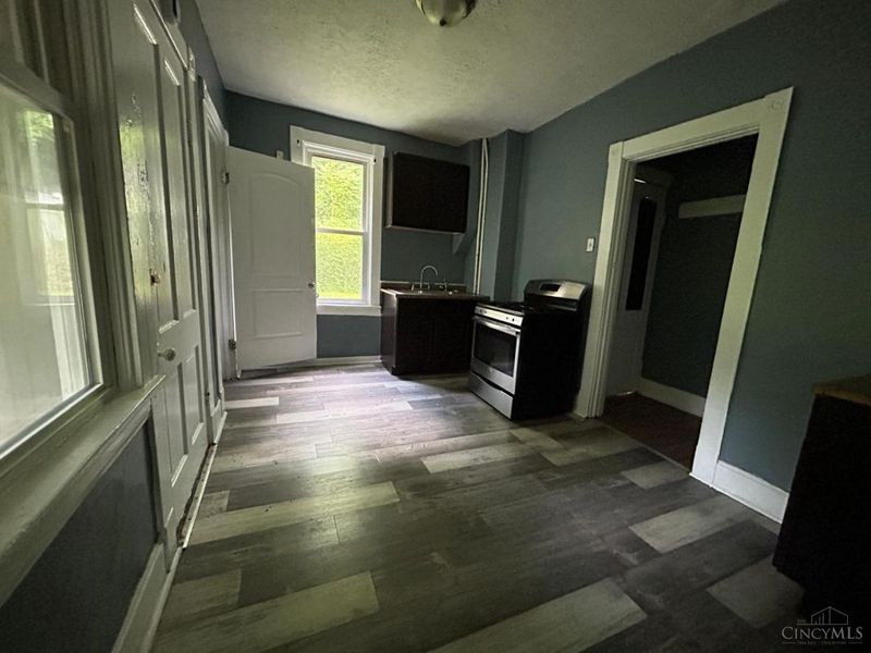 3065 Moosewood Avenue, Cincinnati, OH 45225 Photo 4