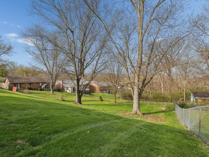 11267 Melissa Court, Colerain Township, OH 45251 Photo 2