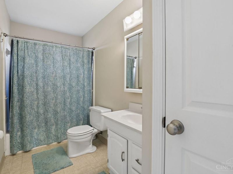 11267 Melissa Court, Colerain Township, OH 45251 Photo 23